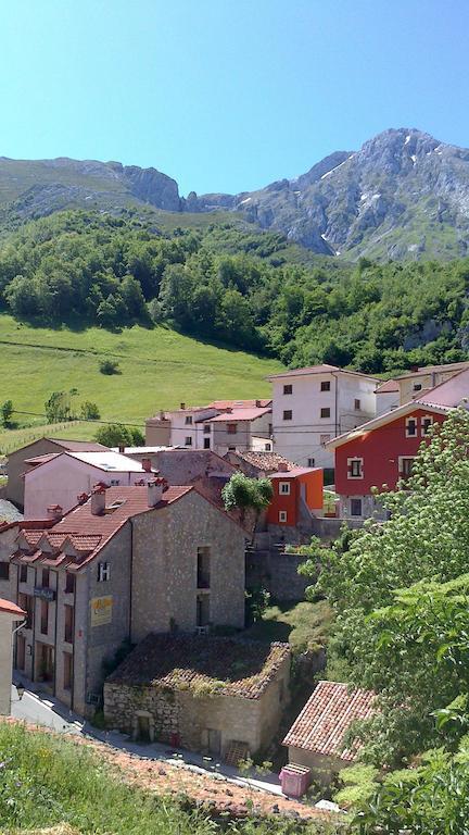 Hotel Rural Pena Castil Sotres Eksteriør bilde